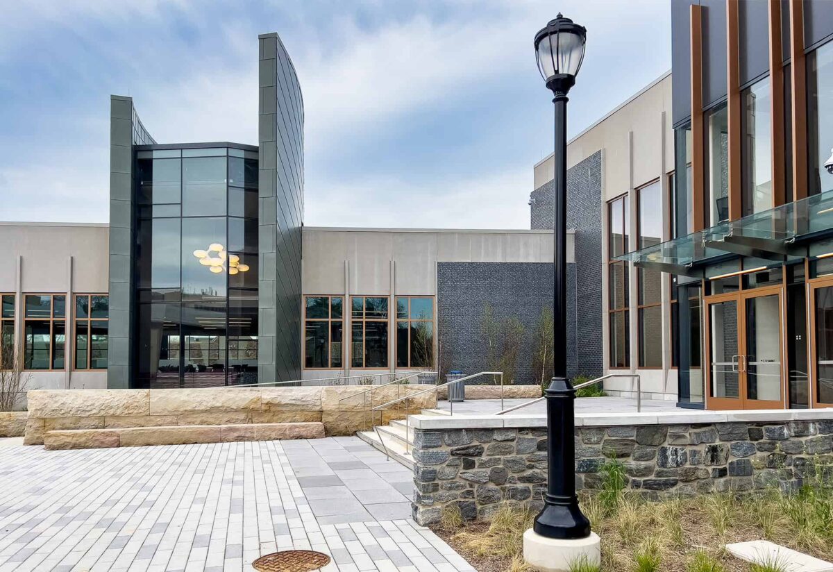 WSU Sciences & Engineering Building - Belden Tri-State Building Materials